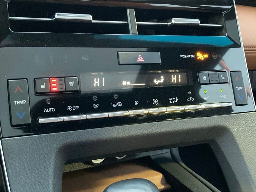 2020 Toyota Avalon Hybrid Limited San Antonio TX