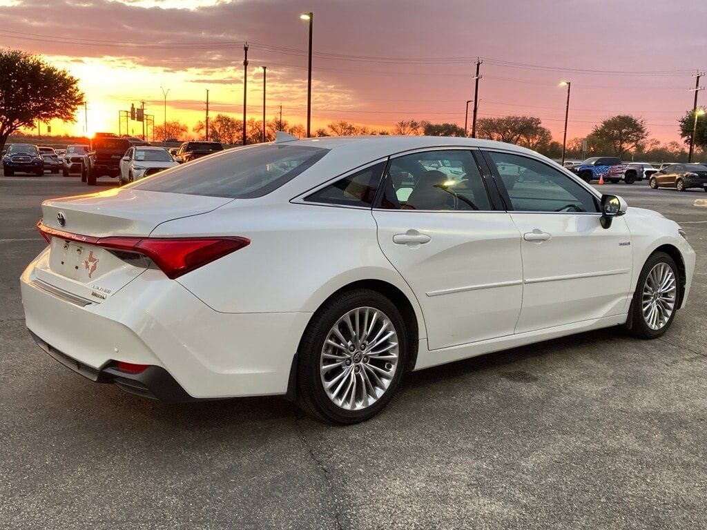 2020 Toyota Avalon Hybrid Limited San Antonio TX