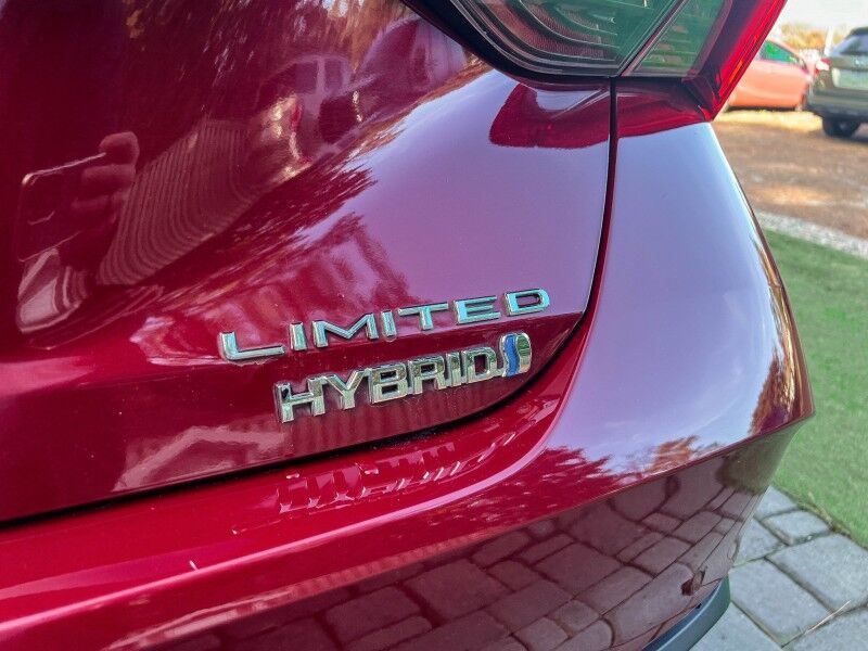 2020 Toyota Avalon Hybrid Limited Wilmington NC