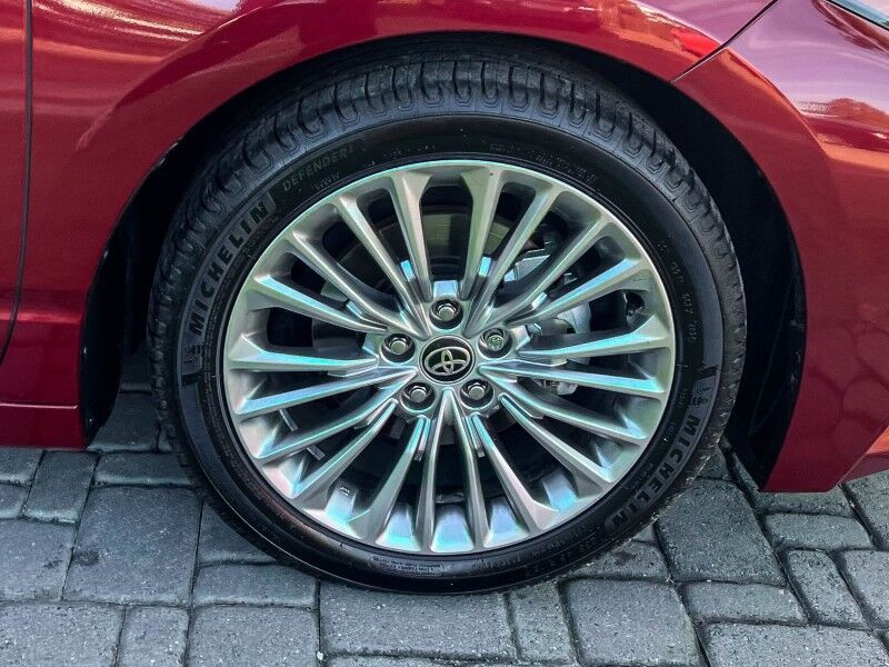 2020 Toyota Avalon Hybrid Limited Wilmington NC