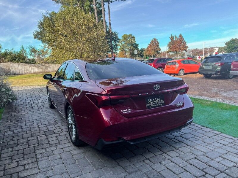 2020 Toyota Avalon Hybrid Limited Wilmington NC