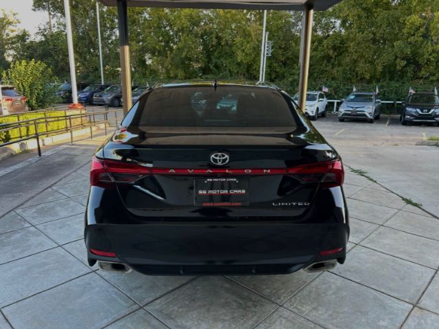 2020 Toyota Avalon Limited 40,455 mi.