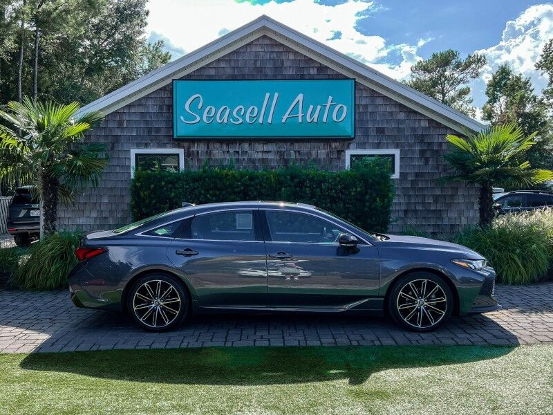 2020 Toyota Avalon XSE