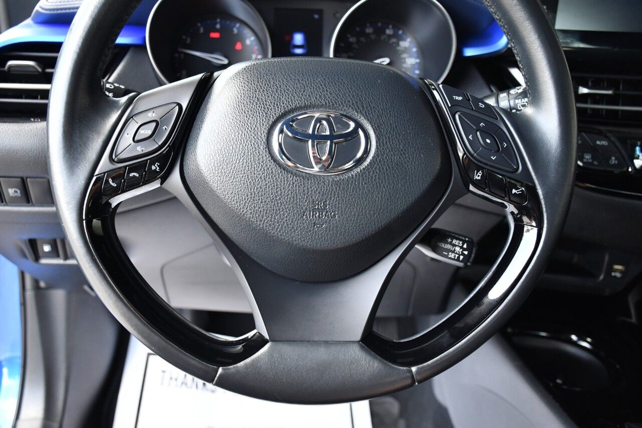 2020 Toyota C-HR LE Doral FL