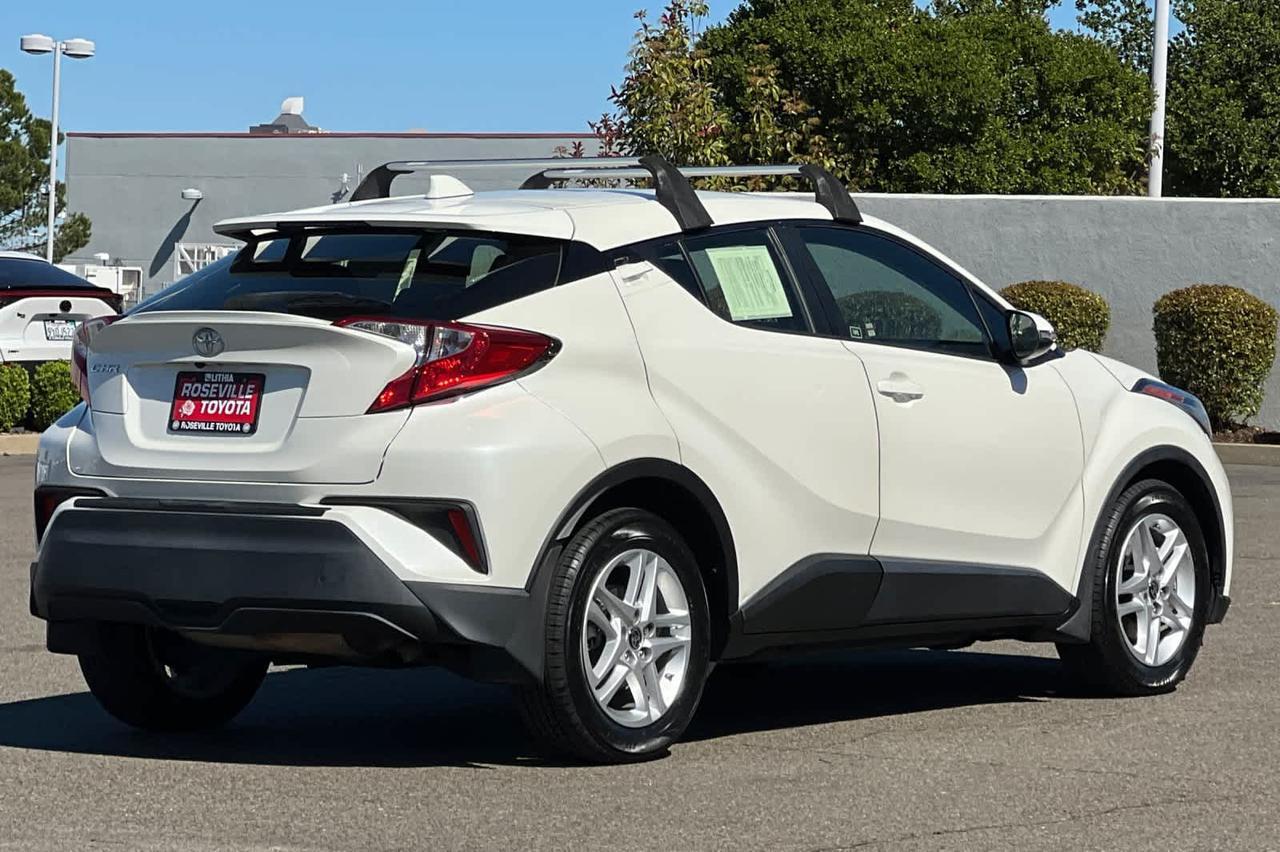 2020 Toyota C-HR LE