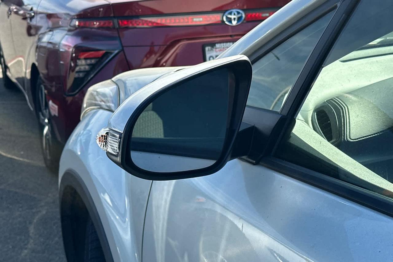 2020 Toyota C-HR LE Roseville CA