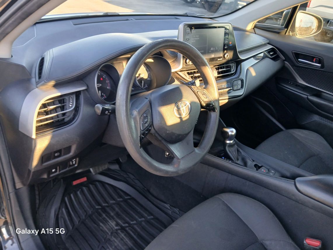 2020 Toyota C-HR LE Sport Utility 4D Maitland FL