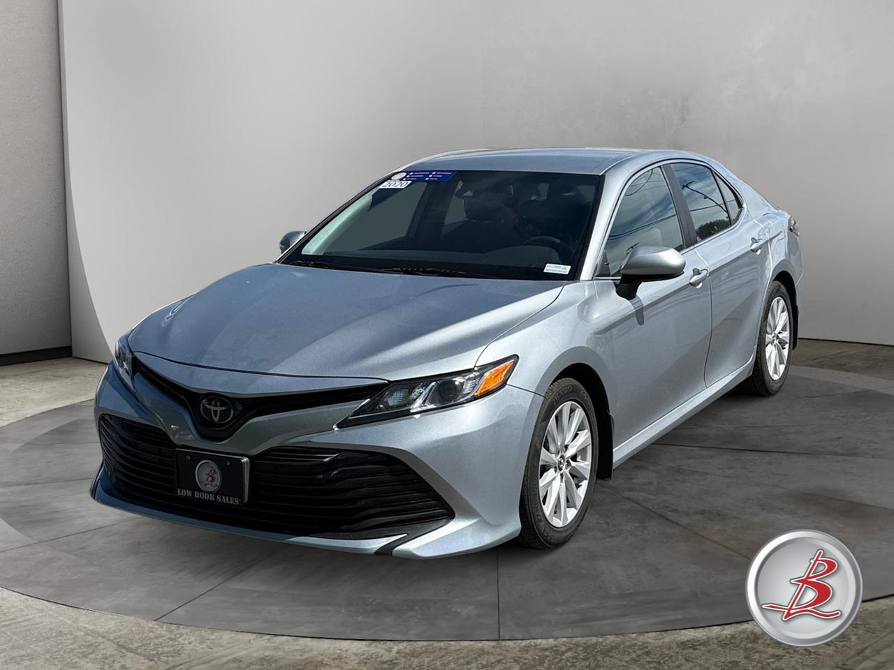 2020 Toyota CAMRY LE