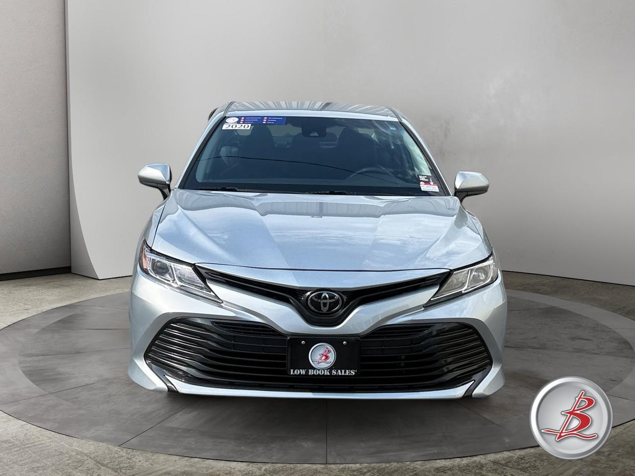 2020 Toyota CAMRY LE