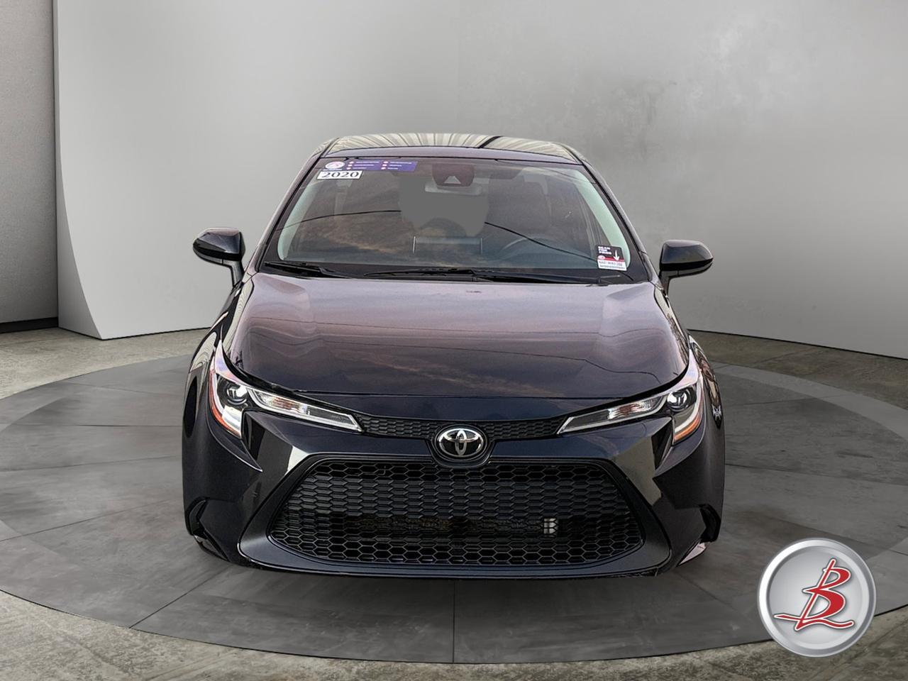 2020 Toyota COROLLA LE