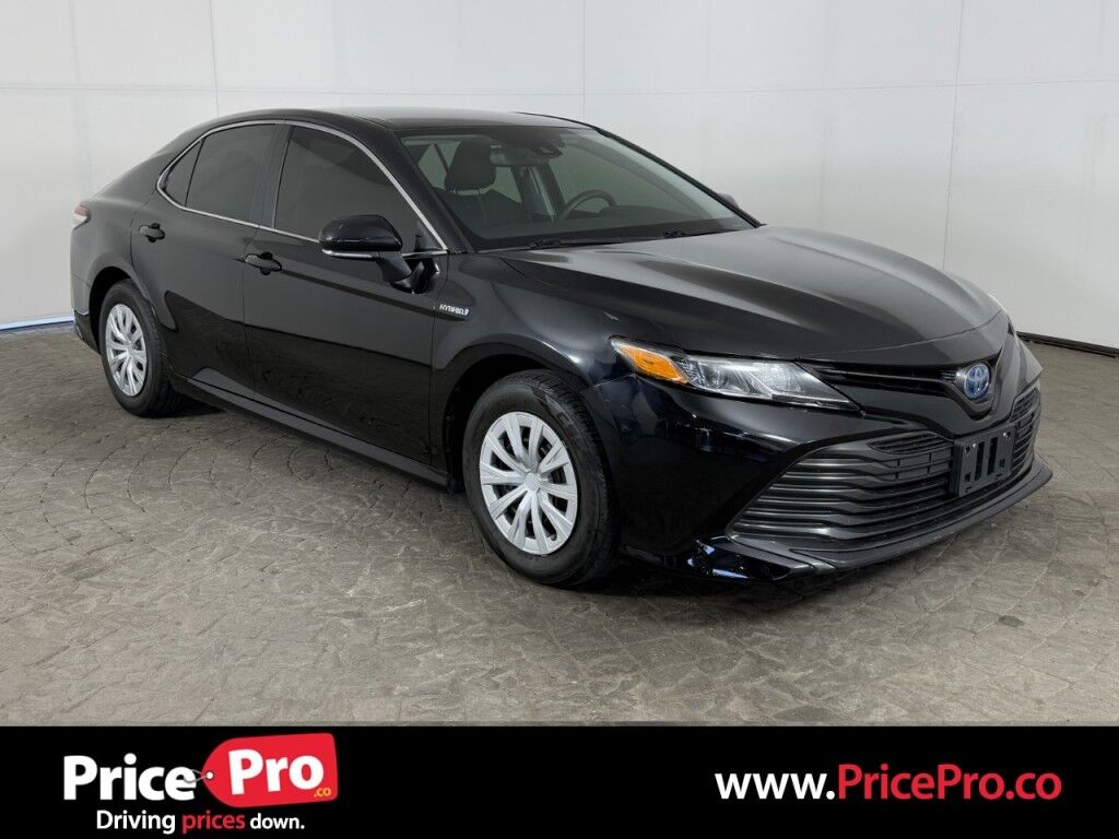 2020 Toyota Camry Hybrid LE Maumee OH