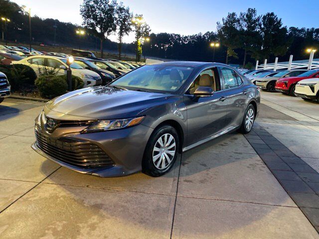 2020 Toyota Camry Hybrid LE