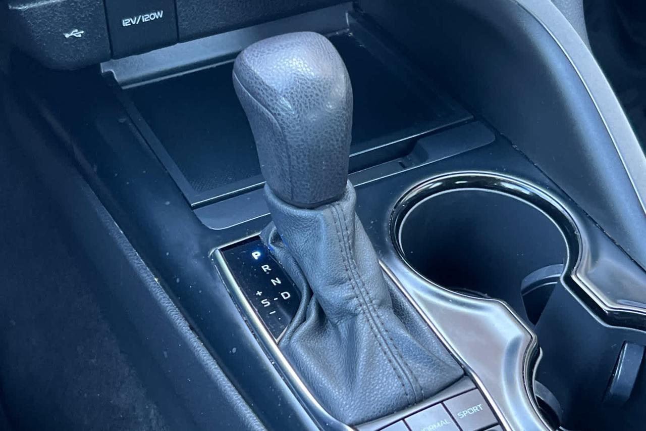 2020 Toyota Camry Hybrid LE Roseville CA