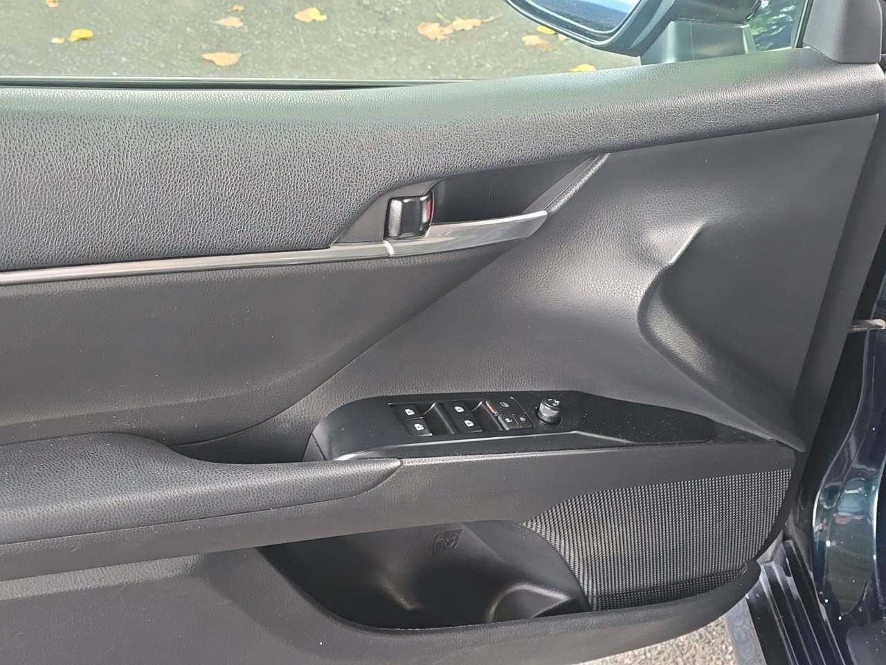 2020 Toyota Camry Hybrid LE Gaithersburg MD