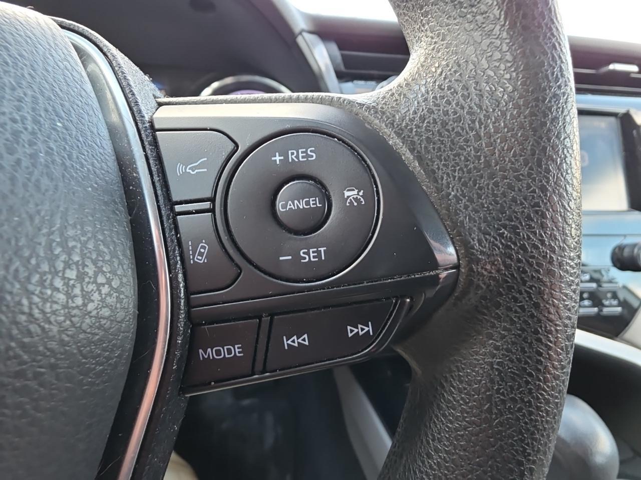 2020 Toyota Camry Hybrid LE Glen Burnie MD