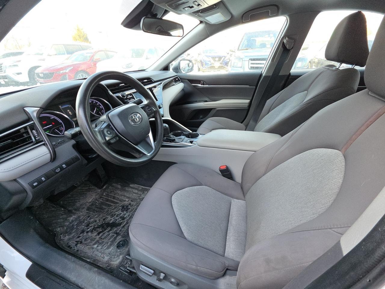 2020 Toyota Camry Hybrid LE Glen Burnie MD