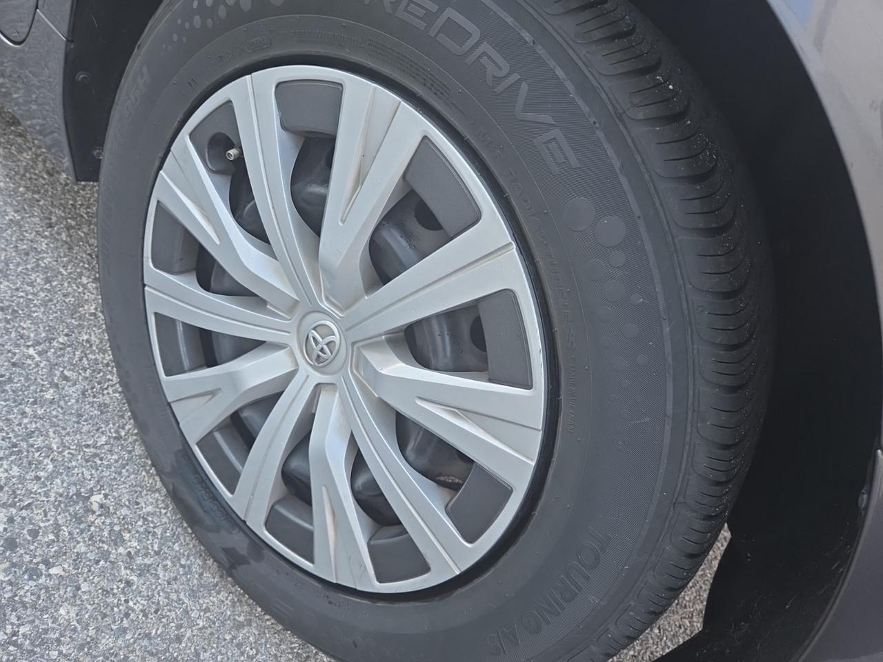 2020 Toyota Camry Hybrid LE Waldorf MD