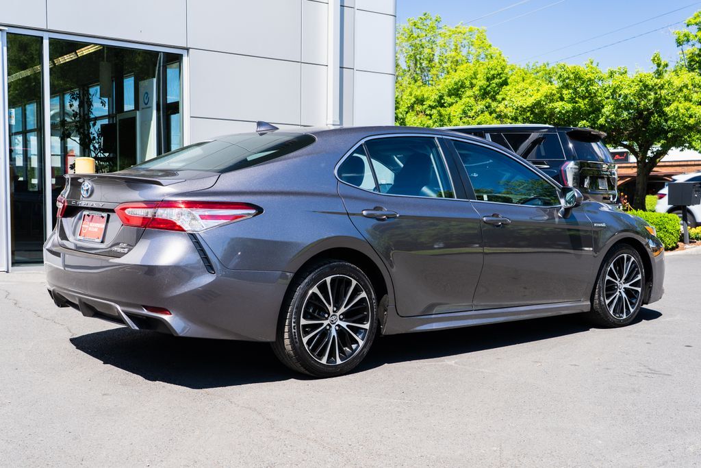 2020 Toyota Camry Hybrid SE Beaverton OR