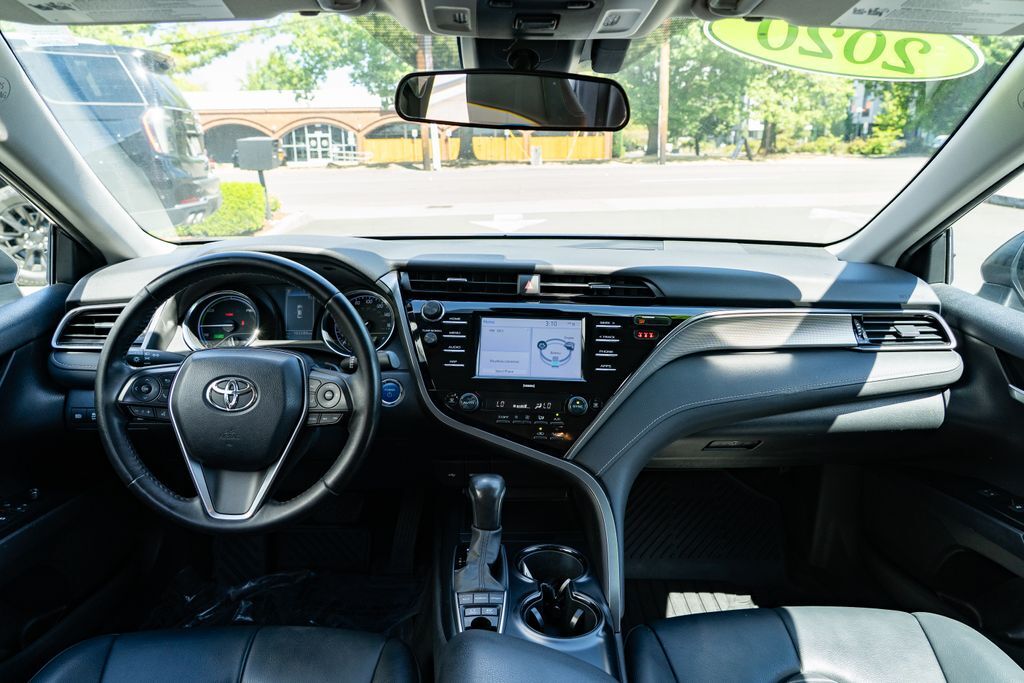 2020 Toyota Camry Hybrid SE Beaverton OR