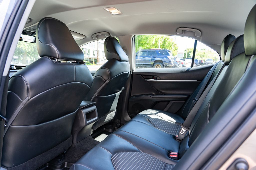2020 Toyota Camry Hybrid SE Beaverton OR