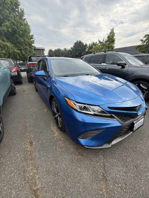 2020 Toyota Camry Hybrid SE Renton WA