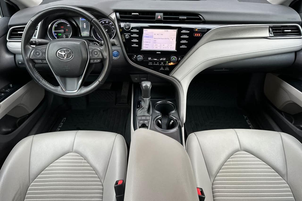 2020 Toyota Camry Hybrid SE Roseville CA