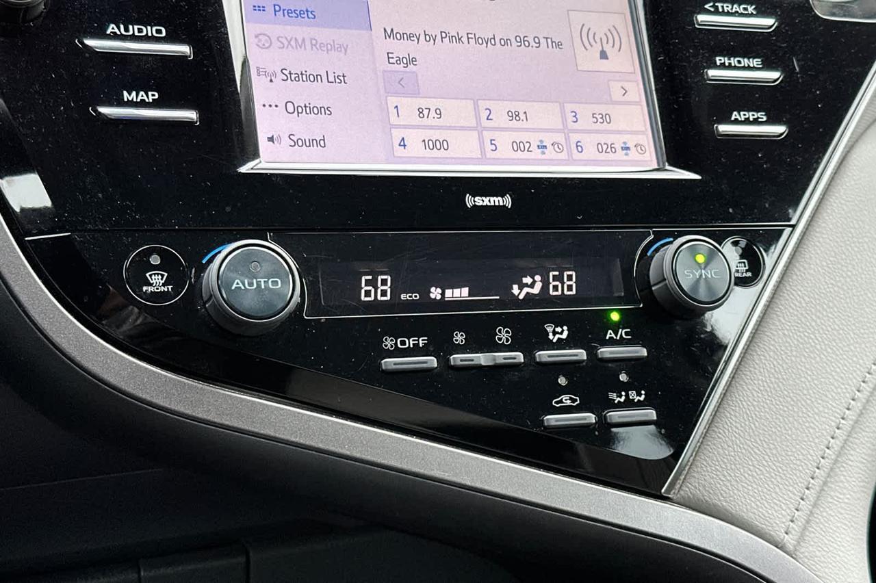 2020 Toyota Camry Hybrid SE Roseville CA