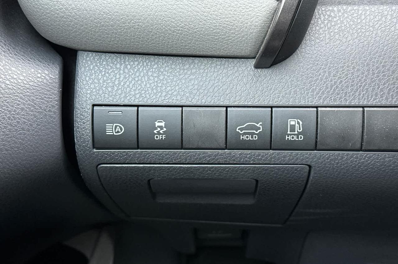 2020 Toyota Camry Hybrid SE Roseville CA