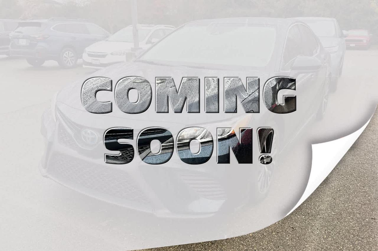 2020 Toyota Camry Hybrid SE