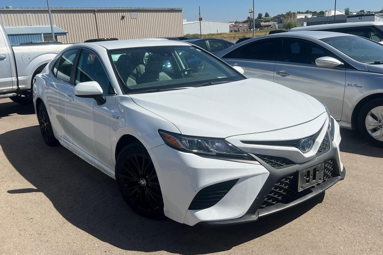 2020 Toyota Camry Hybrid SE Ontario OR