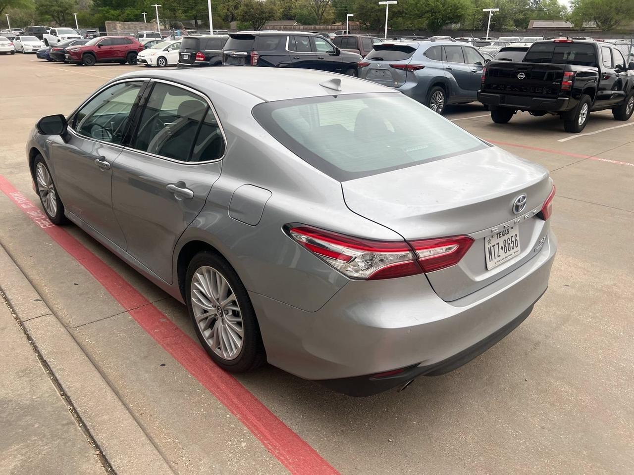 2020 Toyota Camry Hybrid XLE Hurst TX