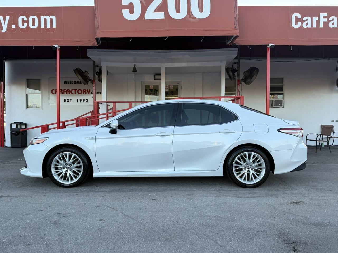 2020 Toyota Camry Hybrid XLE Hollywood FL