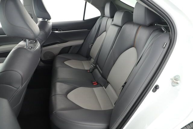 2020 Toyota Camry Hybrid XLE New Braunfels TX