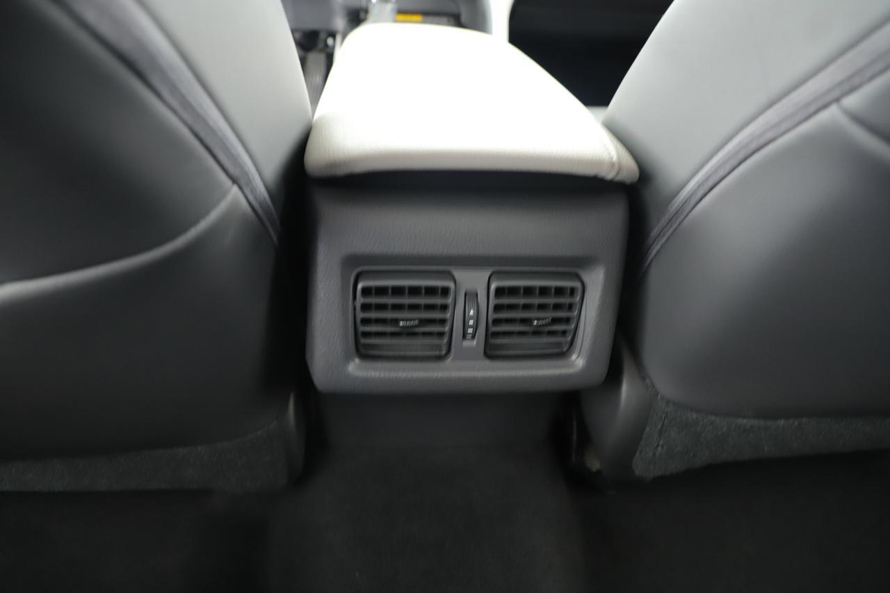 2020 Toyota Camry Hybrid XLE New Braunfels TX
