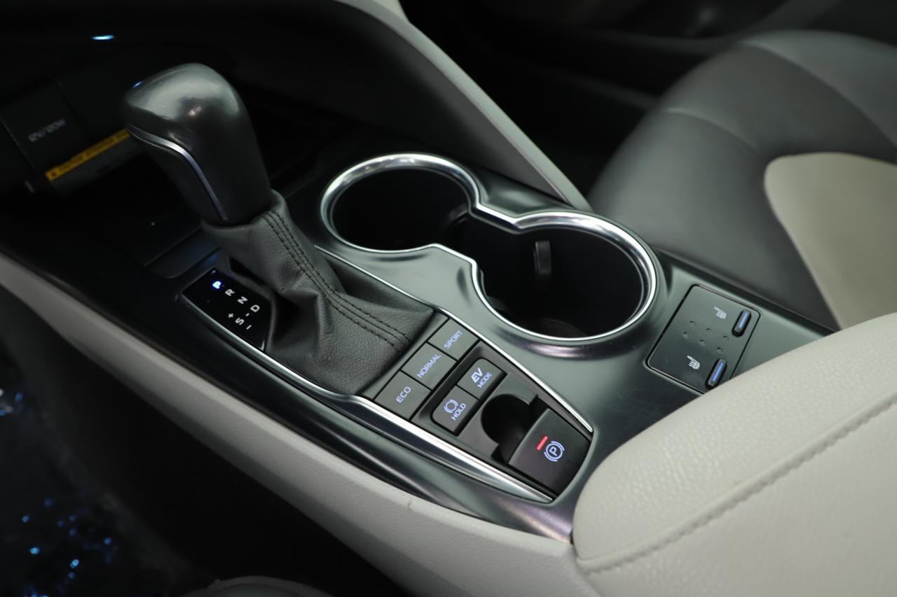 2020 Toyota Camry Hybrid XLE New Braunfels TX