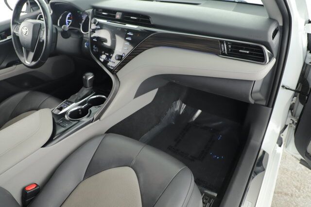 2020 Toyota Camry Hybrid XLE New Braunfels TX