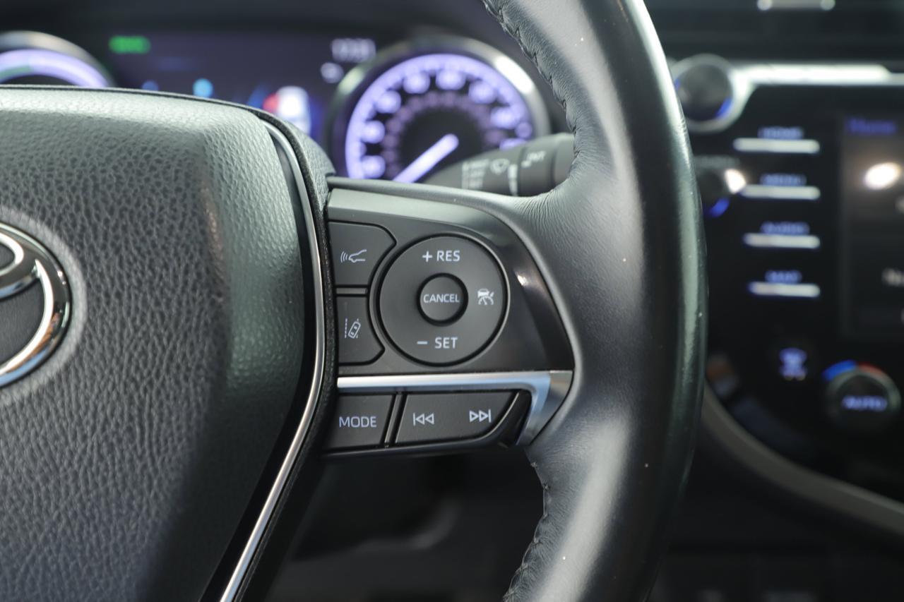 2020 Toyota Camry Hybrid XLE New Braunfels TX