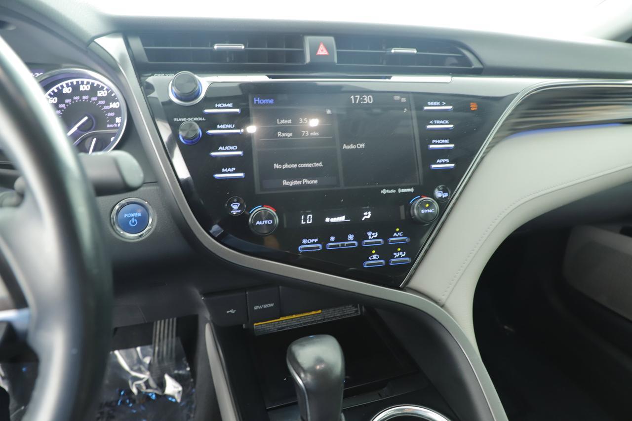 2020 Toyota Camry Hybrid XLE New Braunfels TX