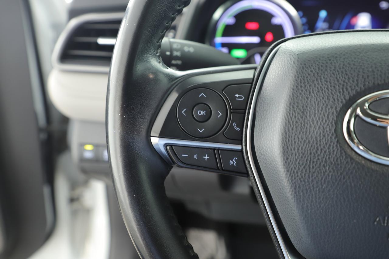 2020 Toyota Camry Hybrid XLE New Braunfels TX