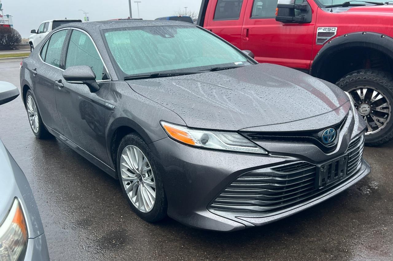 2020 Toyota Camry Hybrid XLE Ontario OR