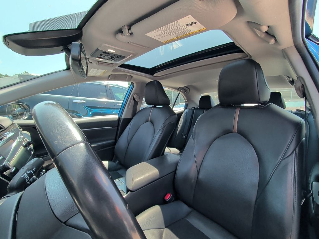 2020 Toyota Camry Hybrid XLE Worcester MA