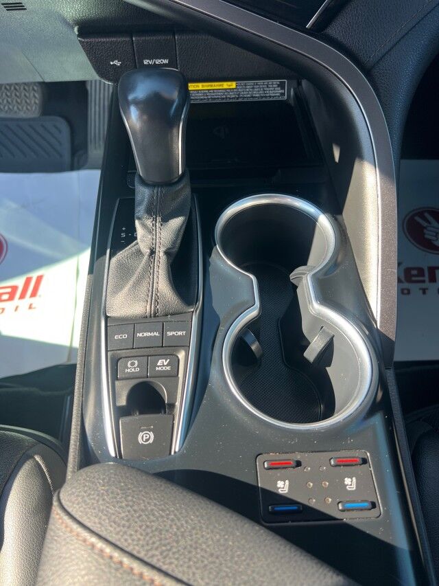 2020 Toyota Camry Hybrid XLE Yuma AZ