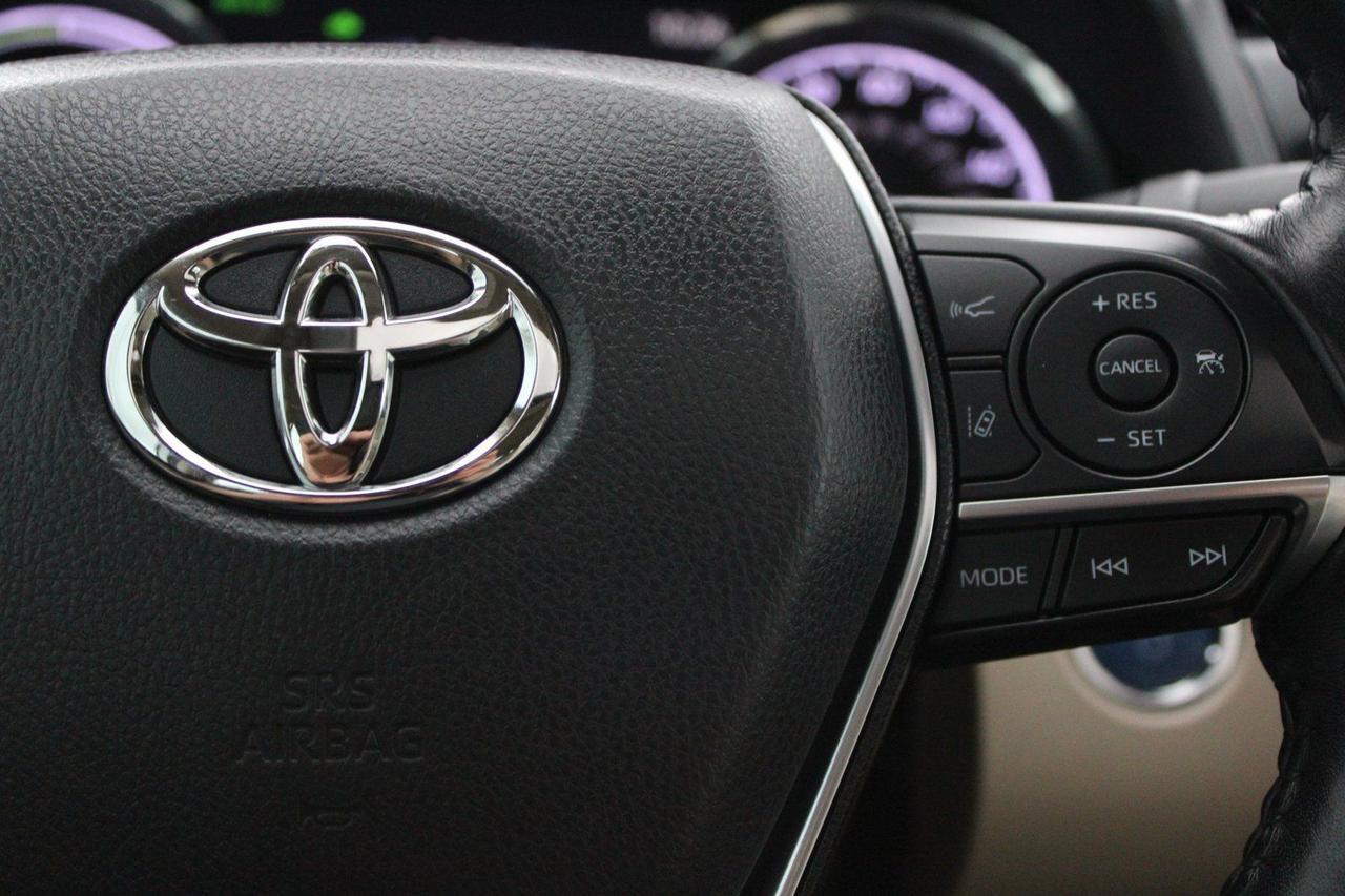 2020 Toyota Camry Hybrid XLE Stafford VA