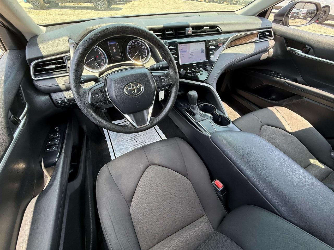 2020 Toyota Camry LE Crestwood KY