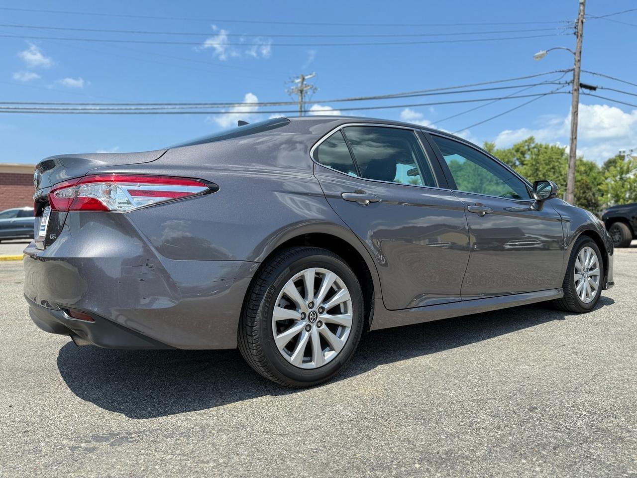 2020 Toyota Camry LE Crestwood KY