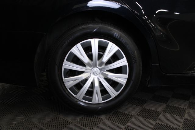 2020 Toyota Camry LE Hybrid Chantilly VA