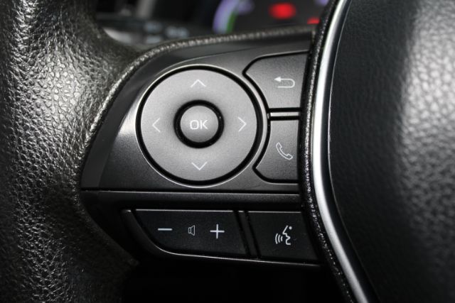 2020 Toyota Camry LE Hybrid Chantilly VA