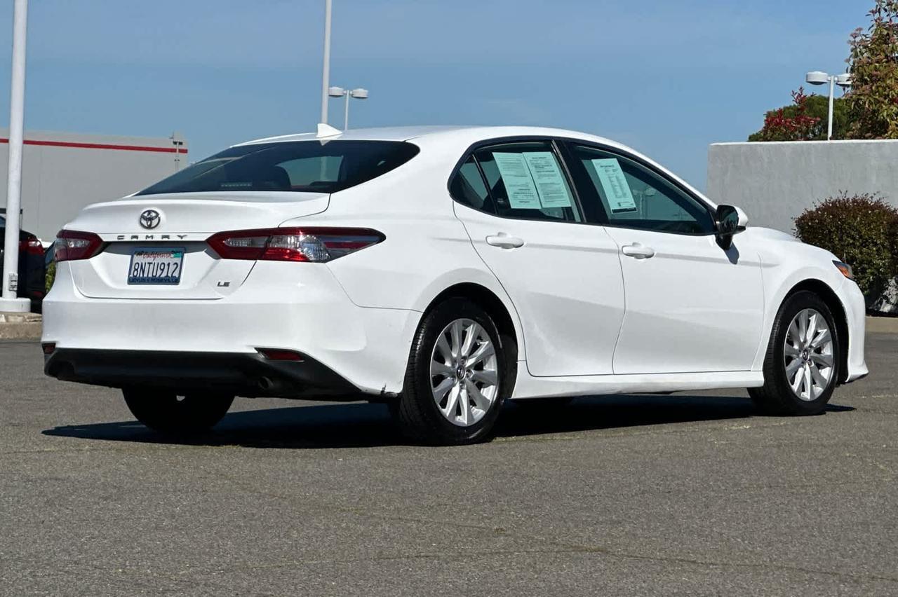 2020 Toyota Camry LE