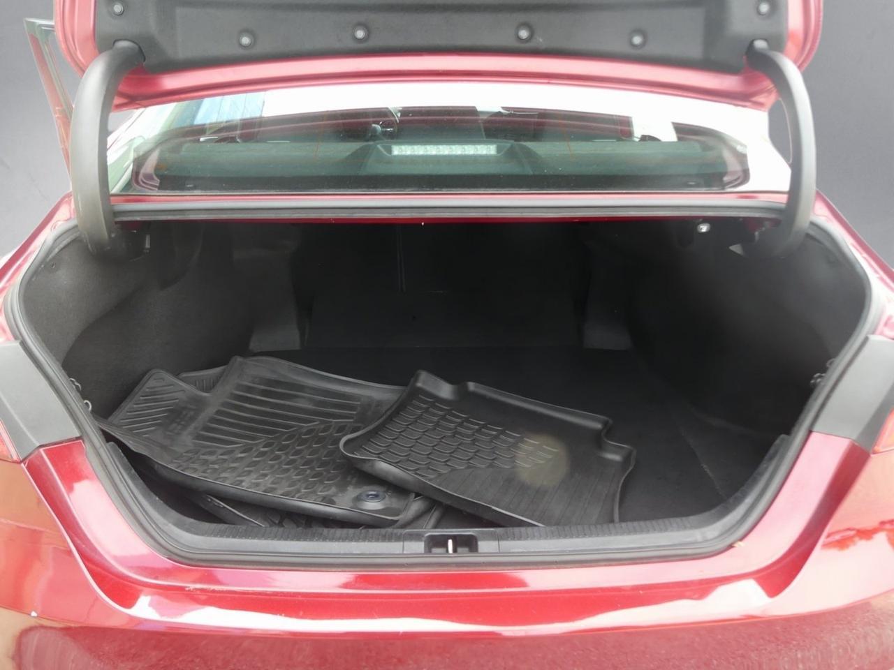 2020 Toyota Camry LE Waldorf MD