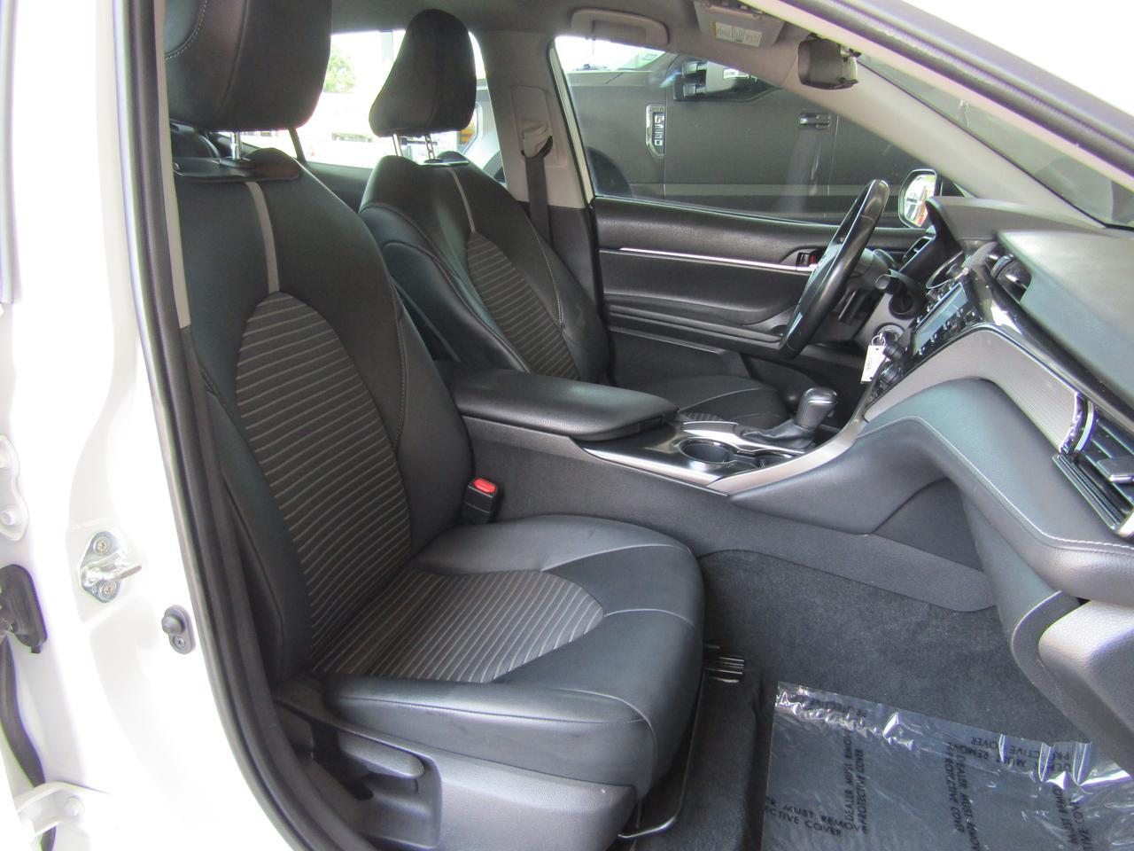 2020 Toyota Camry SE Auto (Natl) Grand Prairie TX